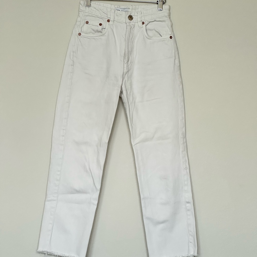 Zara Jeans Women's Size 2 White Wide Leg High Rise‎ Raw Hem